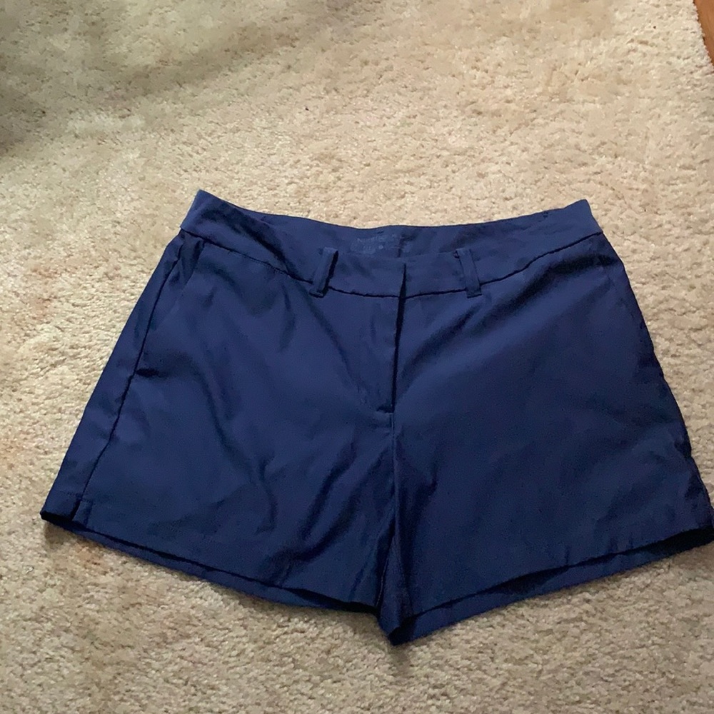 Nike women’s golf shorts